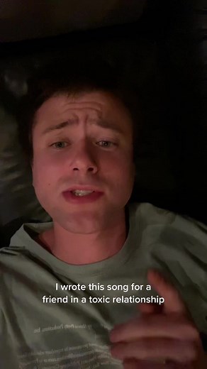 AlecBenjamin (@alecbenjamin)’s videos with Devil Doesn’t Bargain - Alec Benjamin