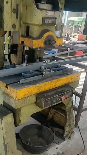 Tutoriel d'utilisation de la presse, Guide d'installation, prix