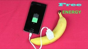 How to charge phone with banana