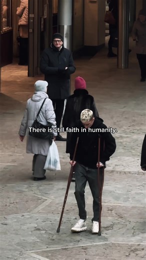 Never lose Hope in humanity 💝#hopecore #kindness #wholesome #positivity #humanity