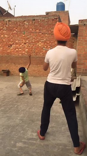 😂watch till end😂#funnyvideos #comedy #15vines #punjabicomedy #funny#karanaujlamusic #foryou