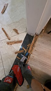 Replacing a door threshold that was installed completely wrong. The old one was fixed with silicone and already broken, so I removed it, cleaned everything, scraped and prepared the surface properly. Then I installed a real mounting rail with drilling and solid fixation, and clipped the new threshold on top. A clean and durable result, finally done the right way. #fblifestyle #forsale #homedecor #localbusiness #diy #smallbusiness #localcommunity #communityservice #handcrafted #communityhelp #sus