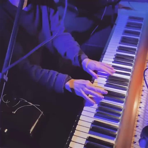 Agnes Obel (@agnesobelmusic)’s videos with original sound - Agnes Obel