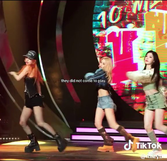 ITZY Freestyle Dance Tutorial | Learn from the Best!