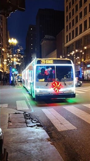 2025 CTA Allstate Holiday Bus on Route 29 #bus #shorts