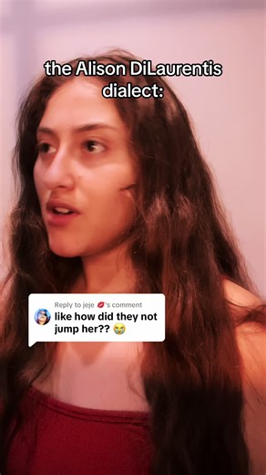 How to Channel Alison DiLaurentis in Your Style