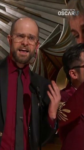 Daniel Kwan e Daniel Scheinert levaram o prêmio de Melhor Direção no Oscar 2023!