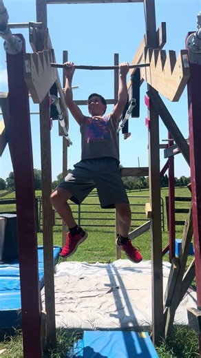 Can Bamboo Hold You?!!!💯😳☠️😱🤯🙏#bamboo #insane #new #ninja #viral #motivation #trending #god ￼