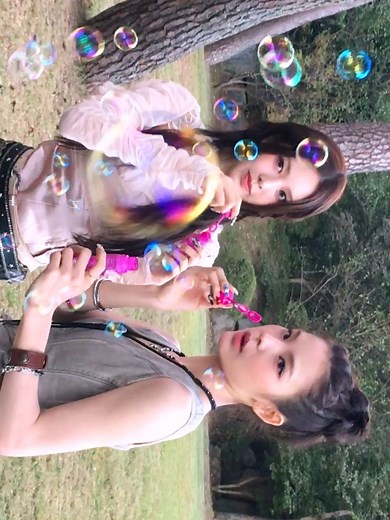 IZNA: Experience the Mind-Blowing Time Bomb Performance