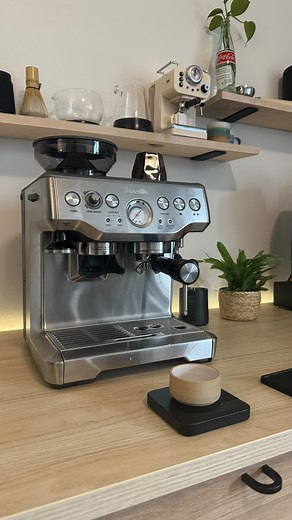 Noah Stern on Instagram: "Introducing the Fast-Track Barista Pack from Breville! This is your one-stop shop to becoming the best home barista possible. There are 3 parts to becoming a home barista: getting the right machine for you, getting some high-quality freshly roasted coffee to go with it, and learning how to use the machine. The Fast-Track Barista Pack includes all of that: from picking exactly the machine for your needs, pairing you with roasters across the country through Beanz.com, and