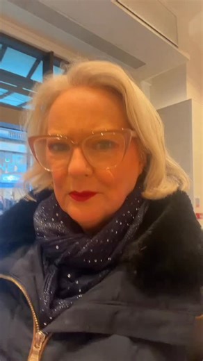 Anna Bel on Instagram: "A festive try on at @marksandspencer Fluffy blingy cardigan, Ox blood leather style trousers Black low cut pearl top Black velvet wide trousers Which is your favourite ?"