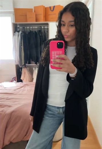 𝓁𝒾𝓁𝒾𝑒 (@lilie.lbtt)’s videos with RNBOI X NONO LA GRINT - R N B O I