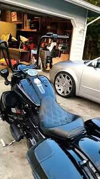 ‘17 Harley Davidson Road King Special gets new 16” Carlini Flying Apes