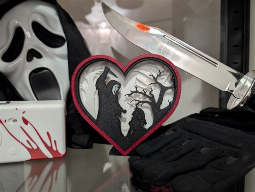 Heart-shaped Ghostface Shadow Light Box – 3D Printed Horror Decor - Etsy