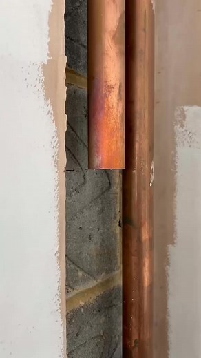 1.6K views | Prepping and soldering 35mm copper to get clean joints! #diy #soldering #cleancopper #pipes #copper #diystyle #plumbertools #creative #smartsetting #asmr #plumbing #toolbag #tools #pressfit #viral | SAVEN again | Facebook