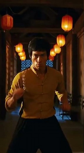 Bruce Lee Training at Shaolin temple