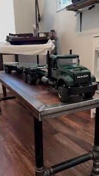 Float trailer set-up 😎… #makisigrc #kenleerc#heavyhaul #lowbedtrailer #lowbedtrailer#lowboy #kenleer