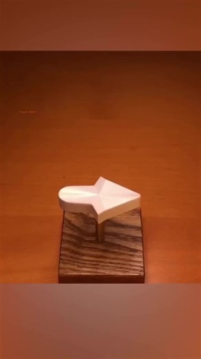 Understanding the Japanese Arrow Optical Illusion