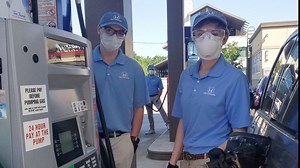 'Helpful Honda People' offer free gas to firefighters