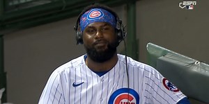 Dugout karaoke: Reyes delivers hilarious Whitney Houston rendition