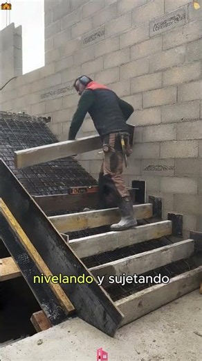 How to Build a Straight Ladder #foryou #construction #works #ytshorts #vidcon