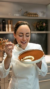 176K views · 1.6K reactions | Aujourd’hui, je vous propose de suivre ma recette de tiramisu, un dessert simple qui fait toujours l’unanimité ☕️✨ L’avez-vous testée ?  Les ingrédients et la recette complète sont sur ninametayer.com, dans la section Le Petit Club !  #recette #tiramisu #café #boudoir #pâtisserie #dessert #cheffe #conseils #préparation #ninametayer #cacao | Nina Métayer | Facebook