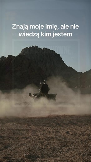 Nowy numer wkrótce na Spotify. Link w bio. #powierzchowne #polskirap #muzyka #dc #dlaciebie😏