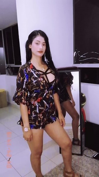 Videos de Verónica (@veronicaboza0) con “Follow The Bass - Dan Salles”