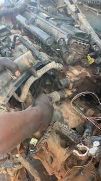 Overhaul of a Peugeot 406 engine