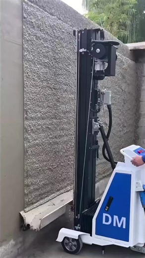 la machine à enduire #construction #lesaviezvous