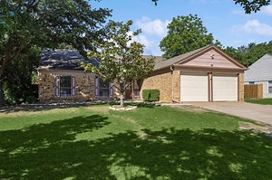 5221 Timber Creek Rd, Flower Mound, TX 75028 - MLS 20336357 - Coldwell Banker