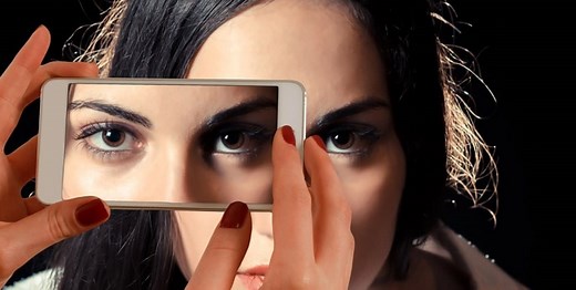 12 Advantages of Digital Cameras