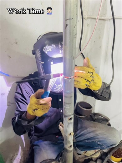 Work Time🧑🏻‍🏭#foryou #500k #tiktok #unfrezzmyaccount #tigwolding @TikTok Bangladesh