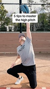 MASTER the High Pitch — It’s easier than you think🤔 Here are 5 ESSENTIAL tips to help you out: 1️⃣ Get Taller 2️⃣ Smart Pre-Pitch Position 3️⃣ Head High 4️⃣ Catch Out Front 5️⃣ Dunk It Nothing is getting past you💪🏽 #baseball #softball #baseballcatcher | Catching Made Simple