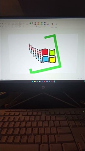 windows evolution (2025/2021 windows 11 to 1985 windows 1.0)