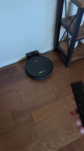 SmartClean 2000 RoboVac: Tu Aliado en la Limpieza