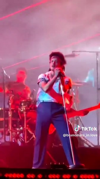 ✨🥹🙌🏼🩷 #love #brunomars #viral #brunomarsmusic #petergenehernandez