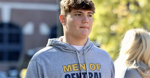 Top247 OT Jimmy Kalis has top six, three official visits set and a seventh school still involved