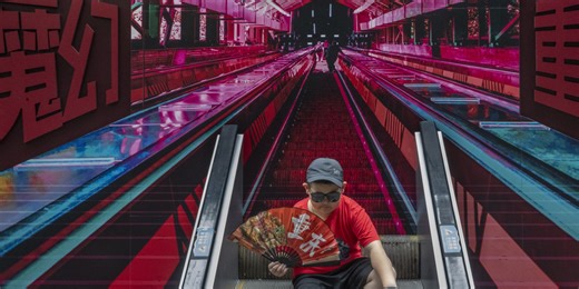 Tourists Are Flocking to a Chinese Megacity That’s Straight Out of Sci-Fi