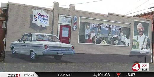 Mural in Headland honors longtime barber