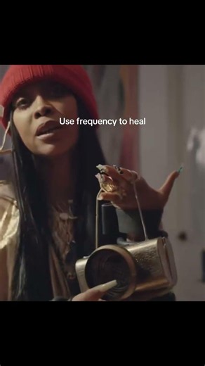 Erykah badu talking about Vibrational frequencies #manifest #manifestingriches #success #frequency