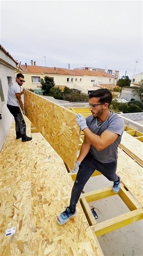 How to Build a Flat Roof Extension?