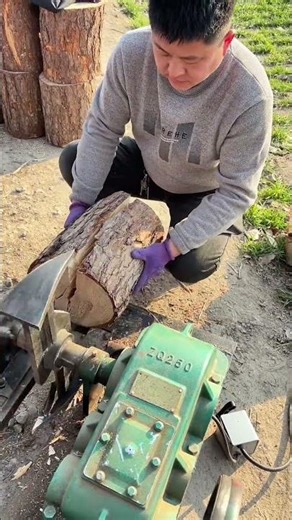 Easy Firewood Chopper: Quick & Convenient! (Easy to Use Firewood Cutting Tool