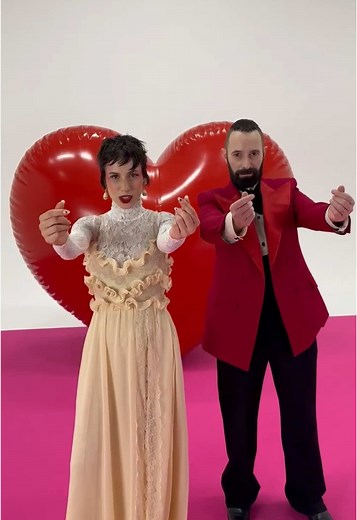 Cuoricini Coma Cose a Sanremo 2025