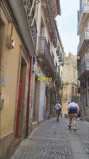 Walking in Porto PORTUGAL