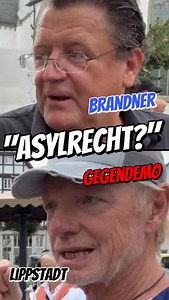 "ASYLRECHT?" Hier das ganze Video ⬇️ Polizei blockiert Berichterstattung! Gegendemo AfD Kundgebung Brandner & v. Storch 31.8.25 ⏭️⏭️ https://youtu.be/mrX3PJZzYX8 #weichreitetv #freierjournalismus #afd #stephanbrandner #gegendemo #asylrecht | Weichreite TV