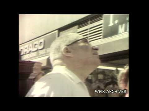 George Willig scales World Trade Center in 1977