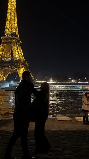 Romantic Moments in Paris: Love at the Eiffel Tower