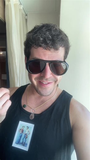 #Vacaya Trunk Show at The Shops at 3PM! Come meet me! #vacation