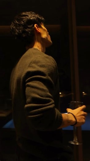 Dark mode smells aesthetic ✨️ ⚜️#darkvibes #classy #soft #aesthetic #video #foryou #fyp #explore